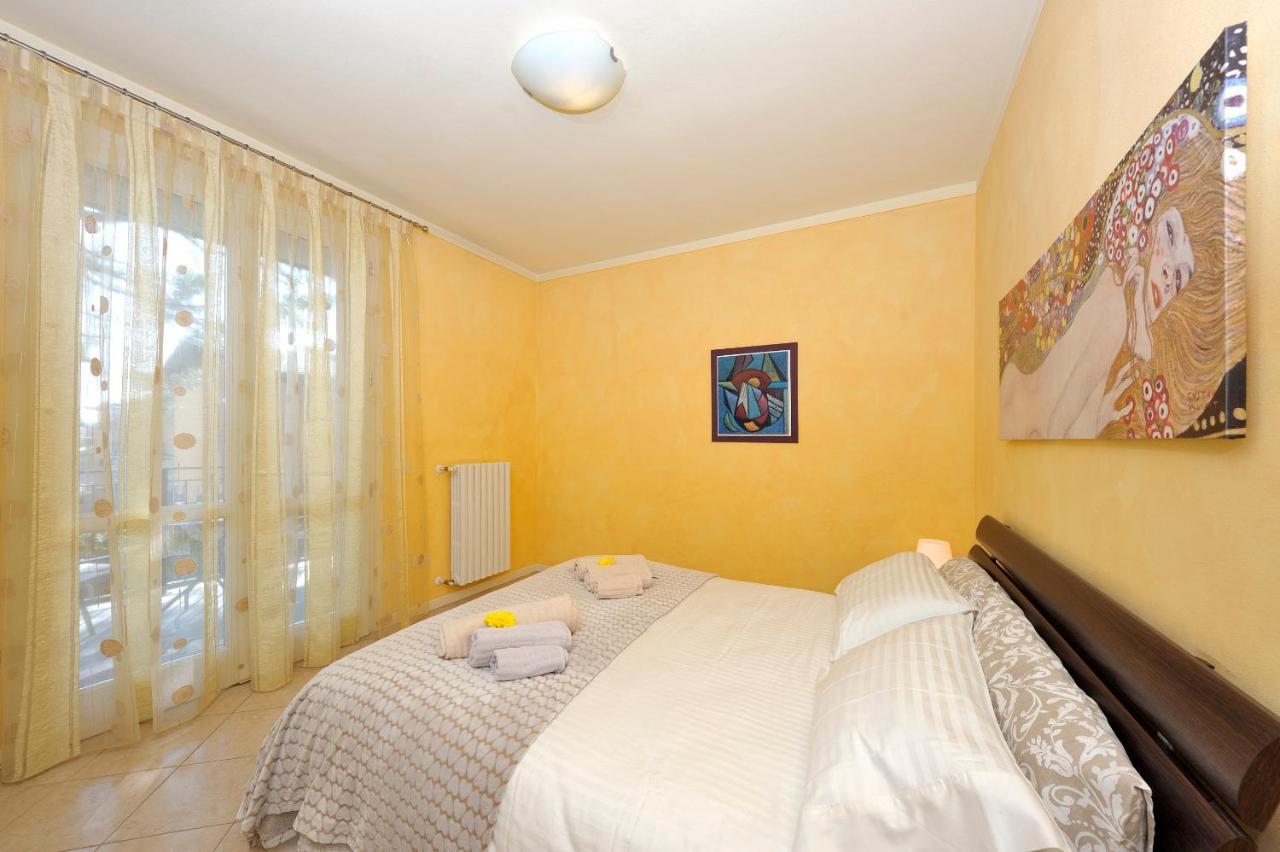 Appartamento Mimosa Centro Salo' Εξωτερικό φωτογραφία